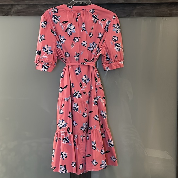 Draper James 2X tiered, a-line midi dress with separate belt and button front. - Picture 7 of 7